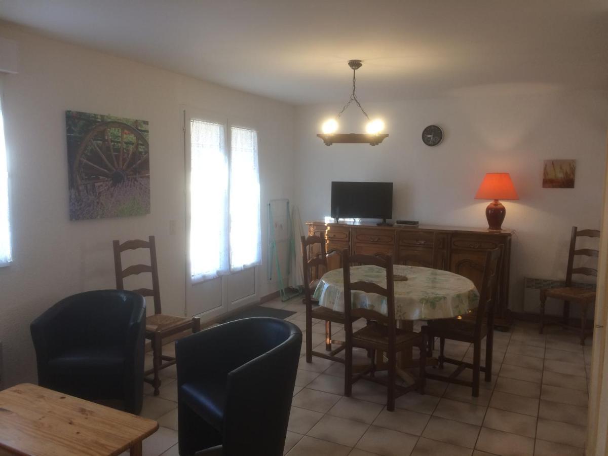 Hotel Les Sentiers Du Causse à Lentillac du Causse Extérieur photo