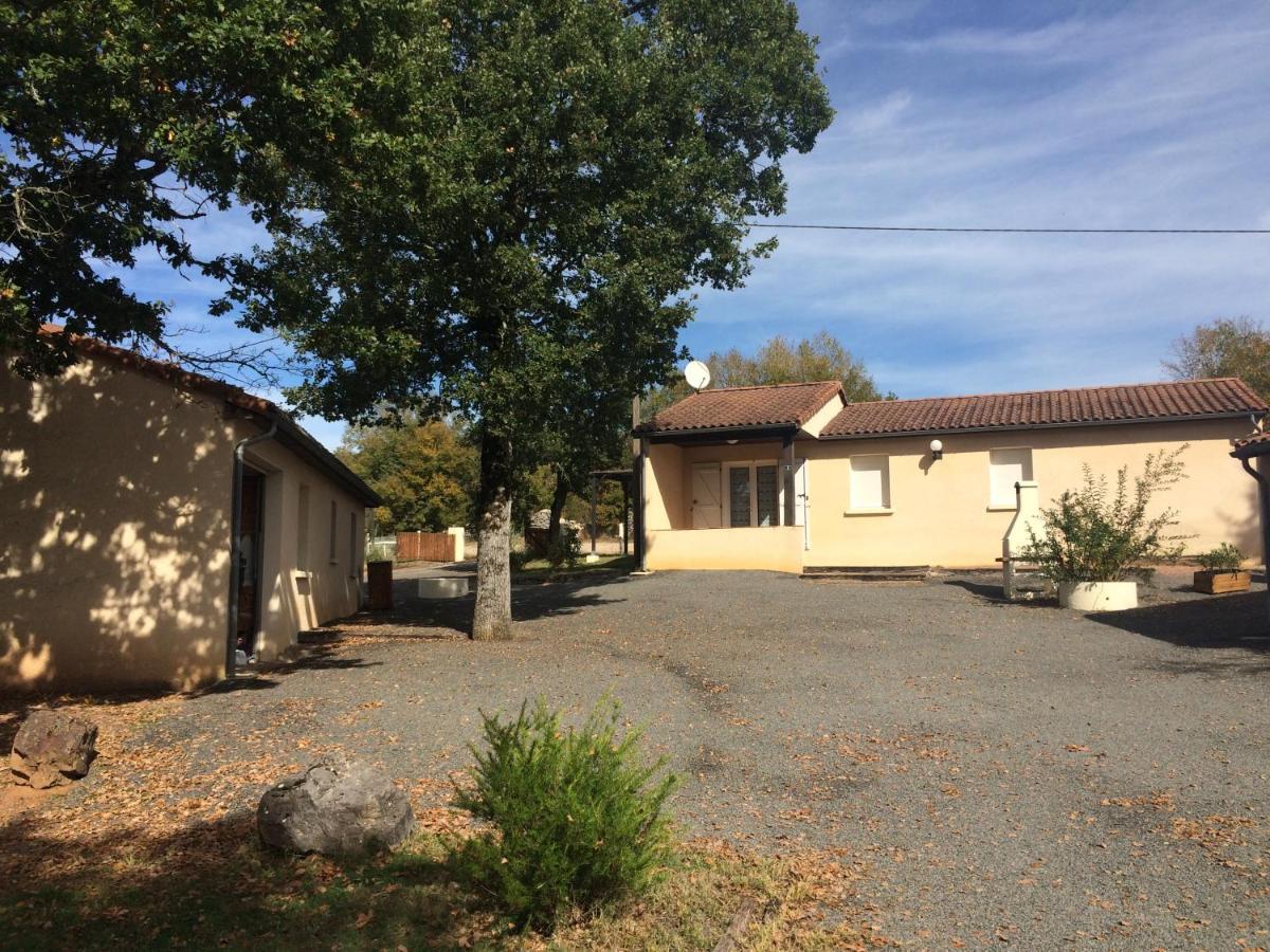Hotel Les Sentiers Du Causse à Lentillac du Causse Extérieur photo